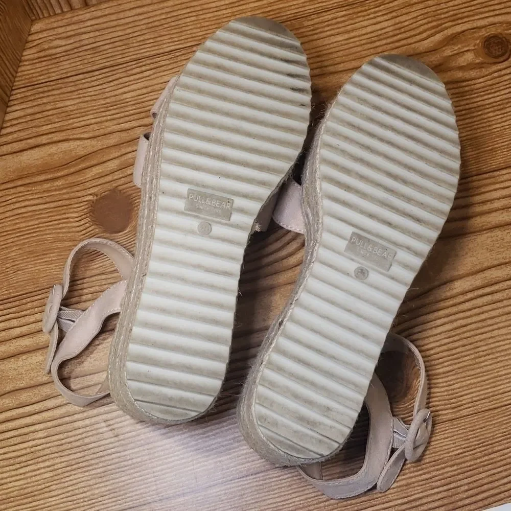 pull&bear flatform